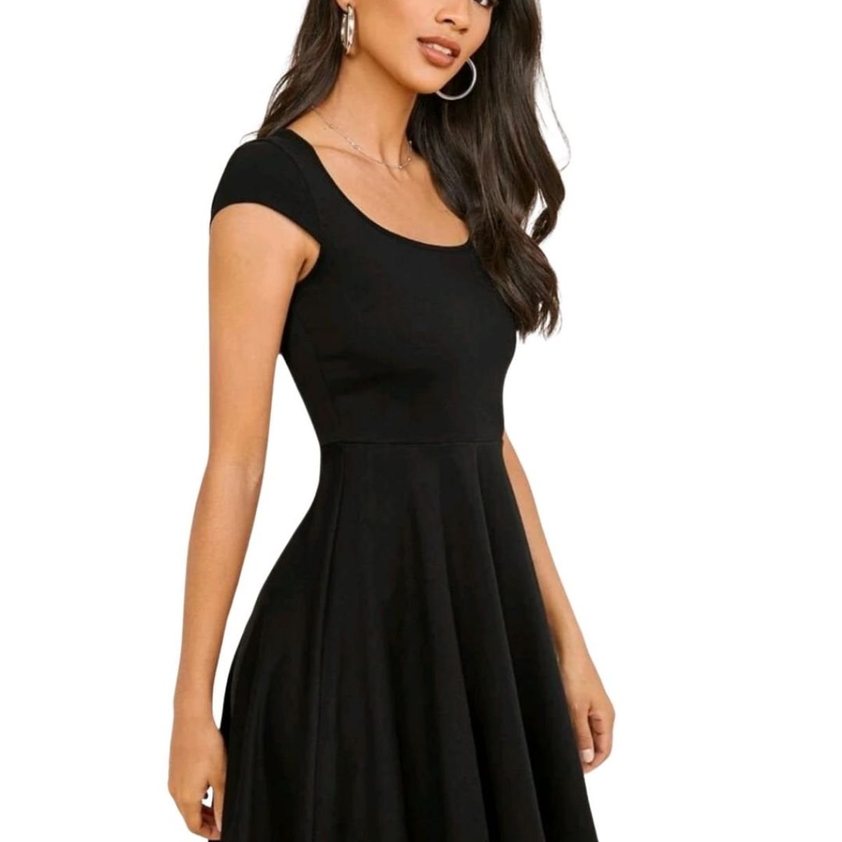 GENERICO - VESTIDO ACAMPANADO CORTO CUELLO CUADRADO MANGA CORTA CASUAL