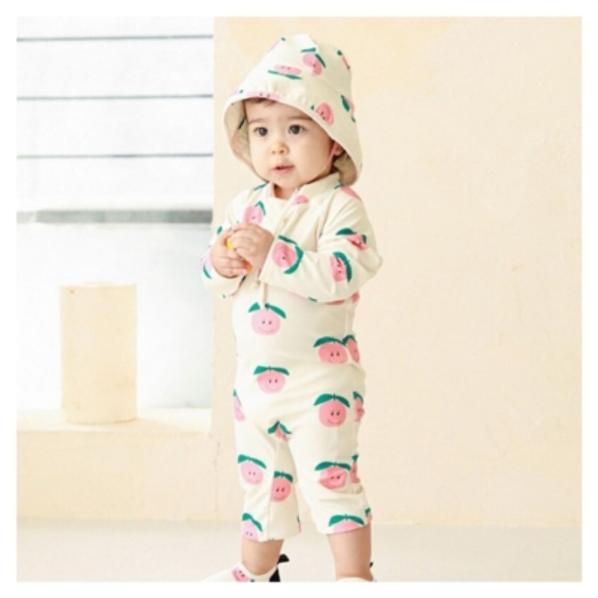 JUMP KIDS - Traje de Baño Enterito Manga Larga Niña Jump Kids Manzana.