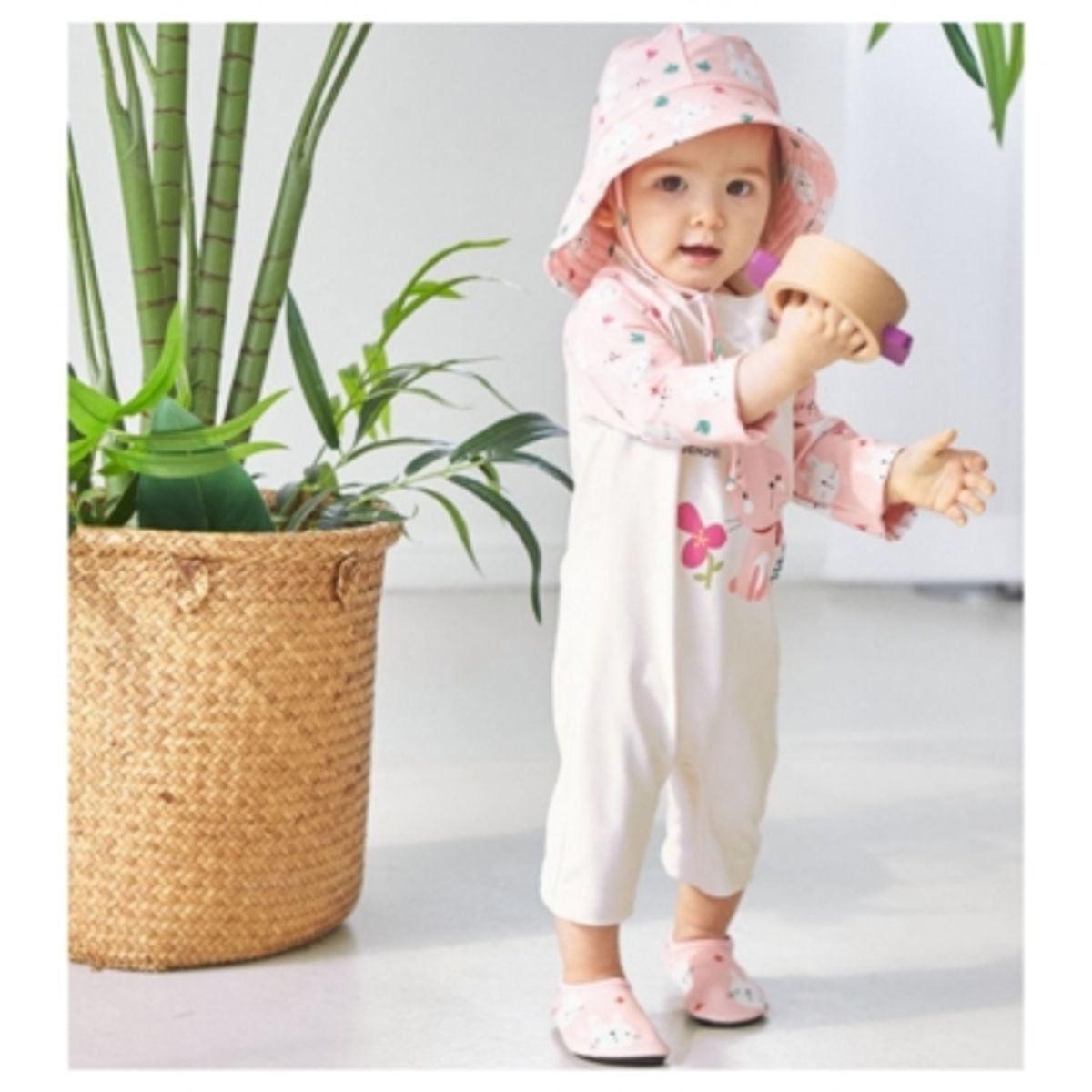 JUMP KIDS - Traje de Baño Enterito Manga Larga Niña Jump Kids Coneja