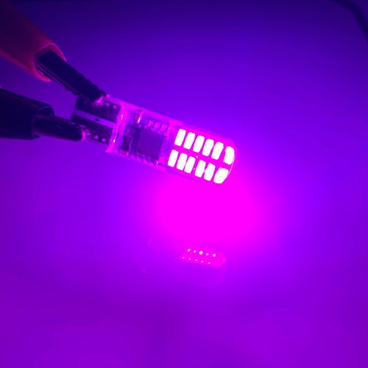 GENERICO - X2 Ampolletas Led T10 LILA PURPURA Cola De Pescado Karvas