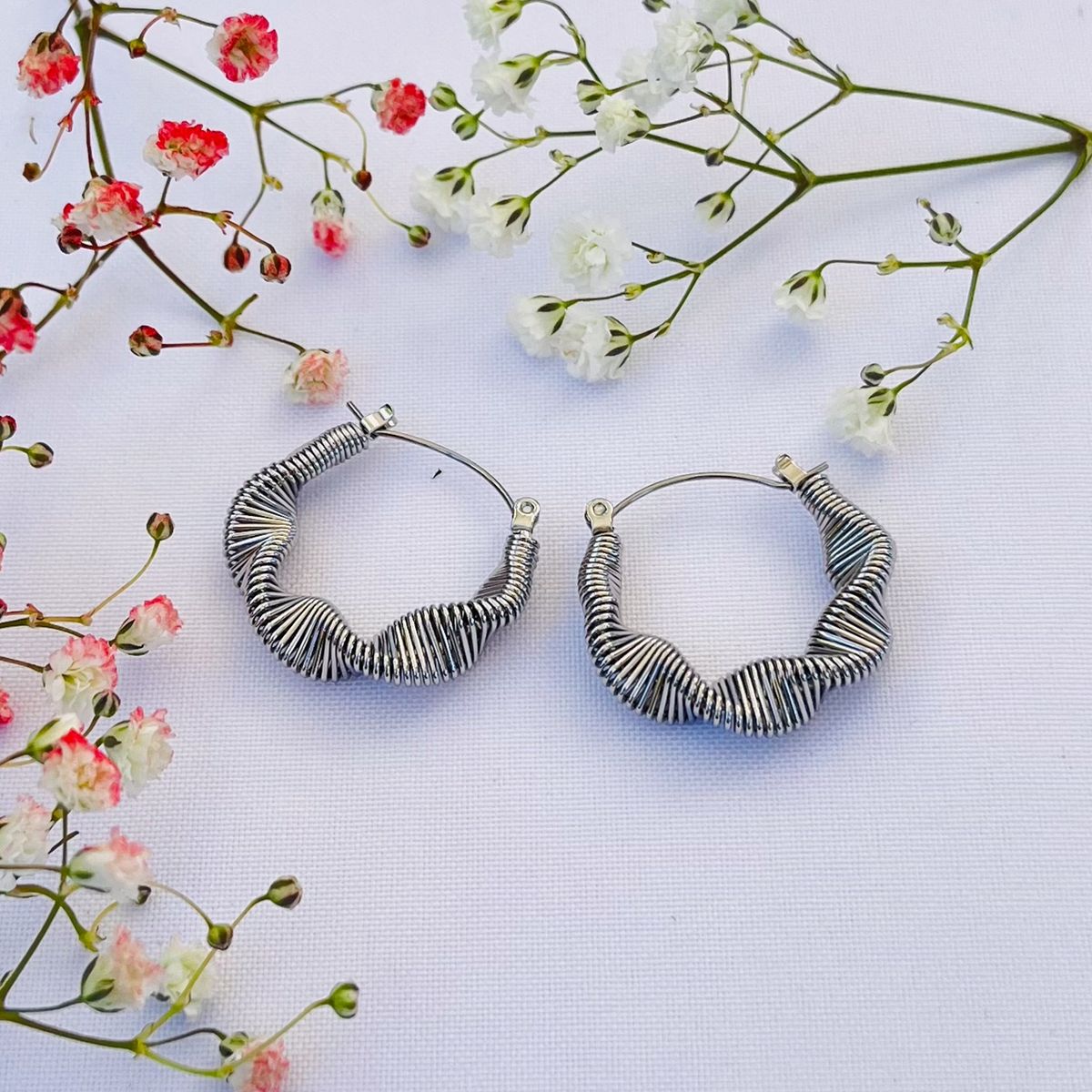 GENERICO - Argollas Enroscada Silver - Azul Zafira