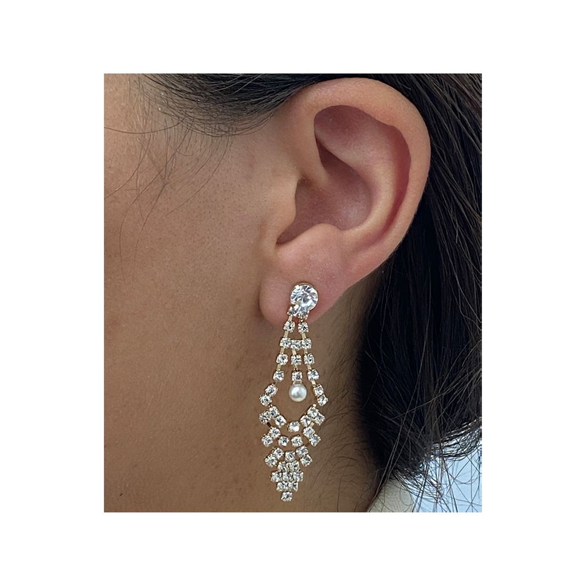 GENERICO - Aros Colgantes Con Perla Y Brillo  Color Dorado