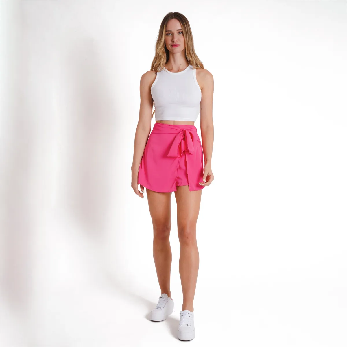 GUINDA - Short con lazo Ganly Guinda