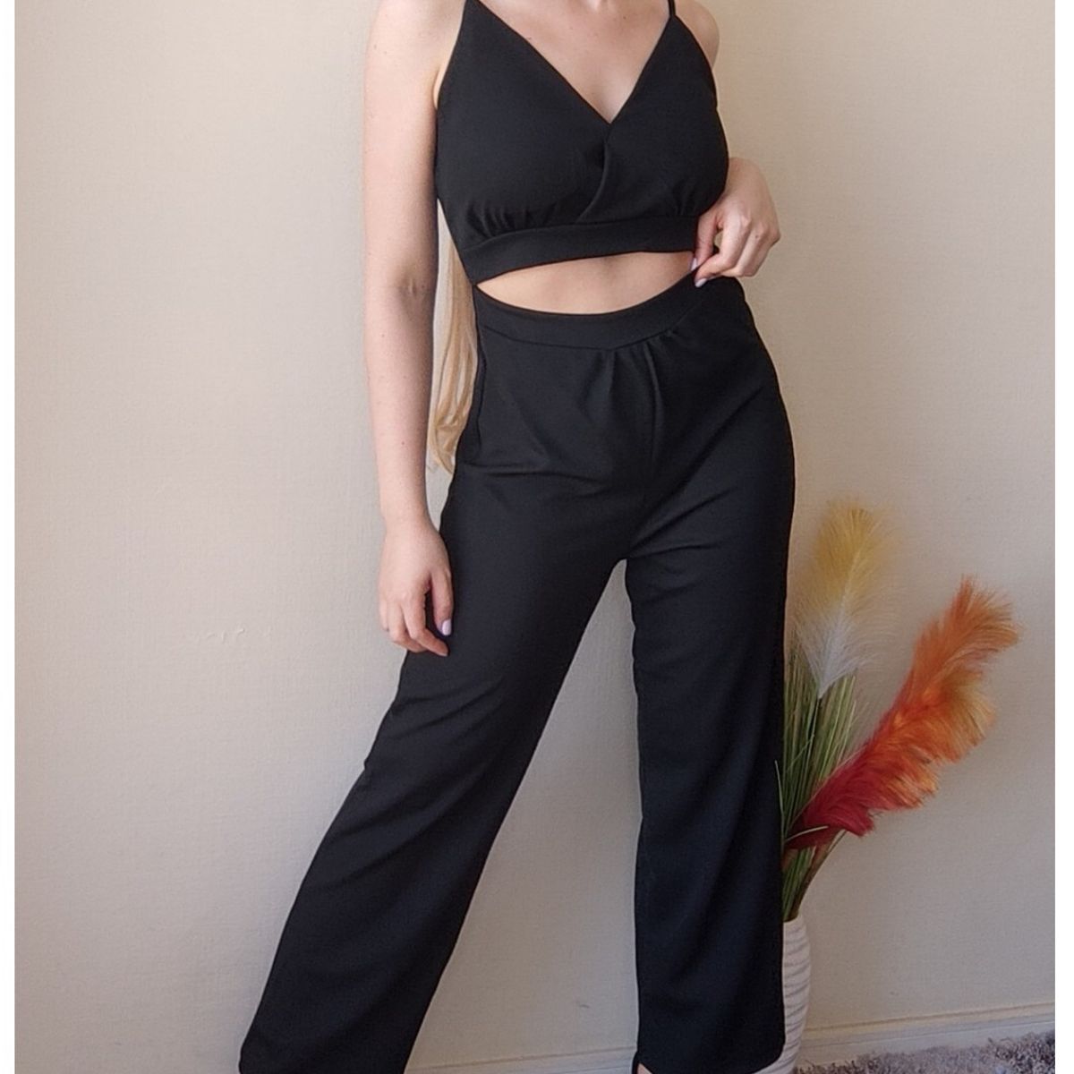 GARSIL - Enterito Casual Para Mujer Con Pierna Ancha - Tirante Y Escote