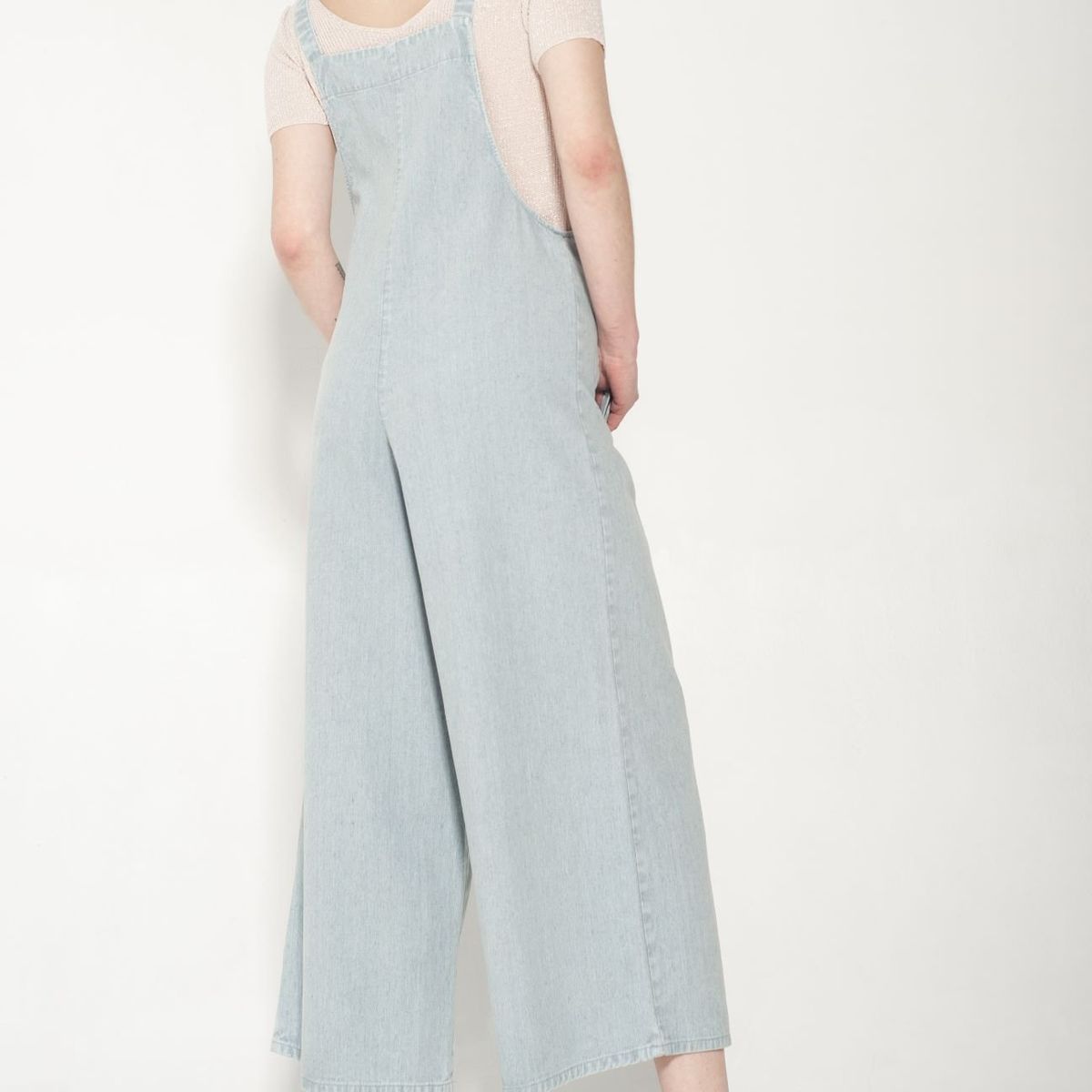 MOMCHIC - Enterito Celeste Juana