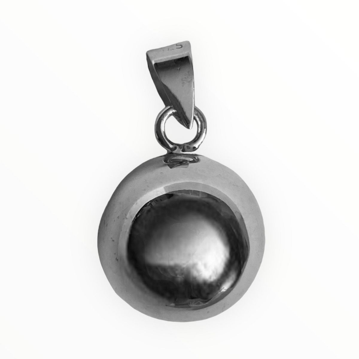 TAETHAI - Colgante de plata 925 cascabel