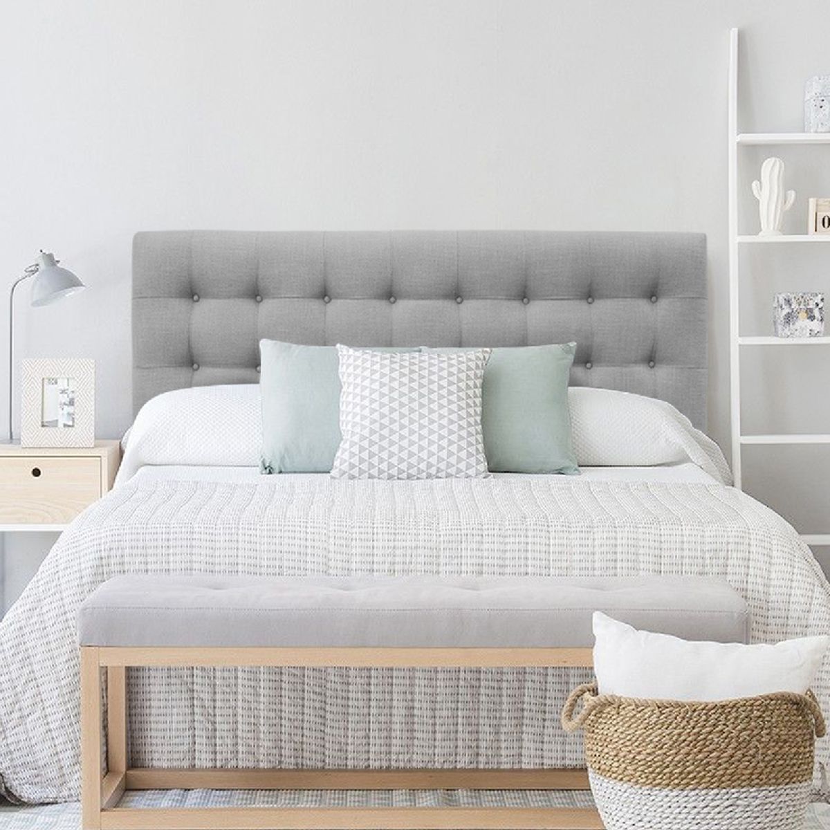 GENERICO - Respaldo Botone al piso LINO GRIS CLARO SUPER KING