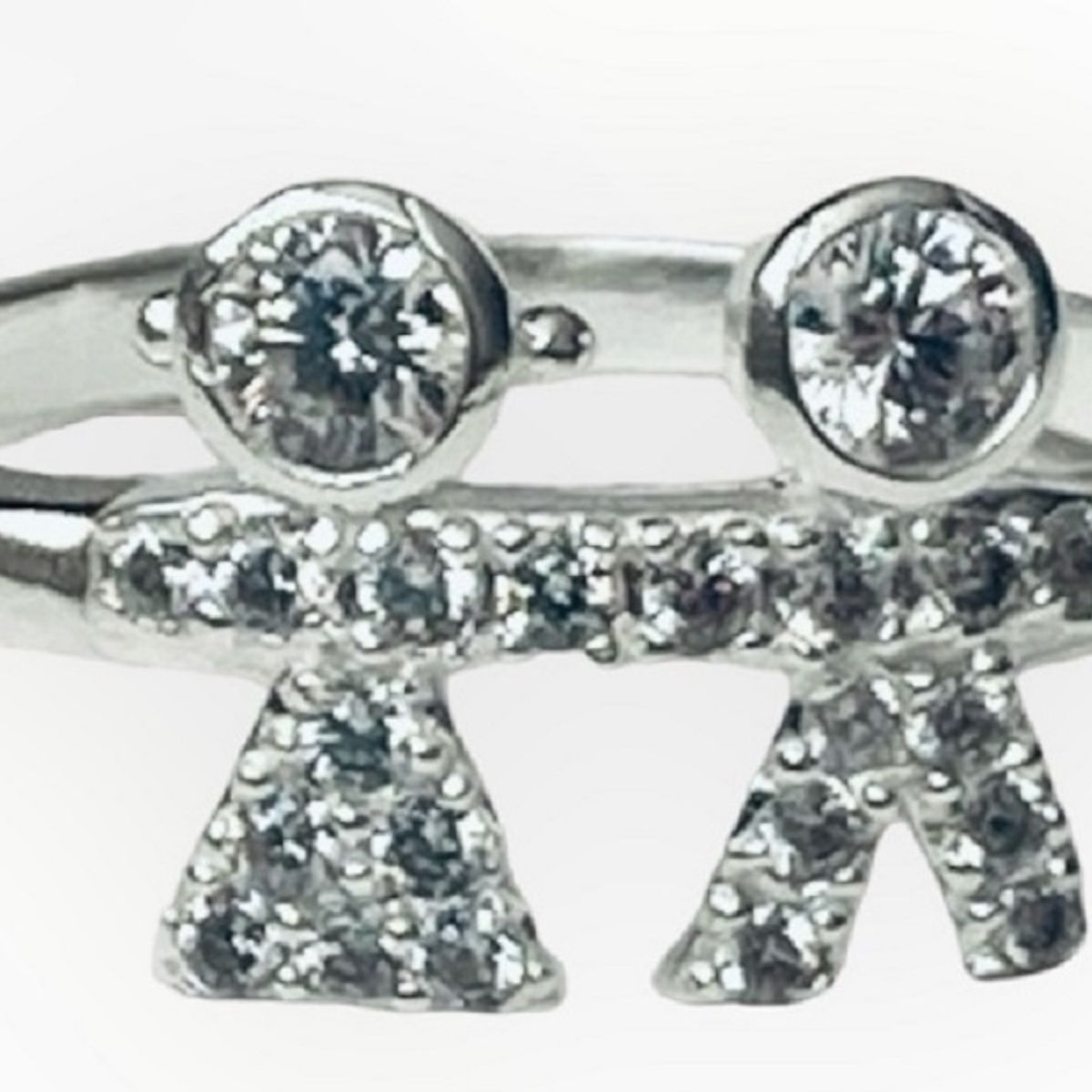 TAETHAI - Anillo de plata 925 y Circones