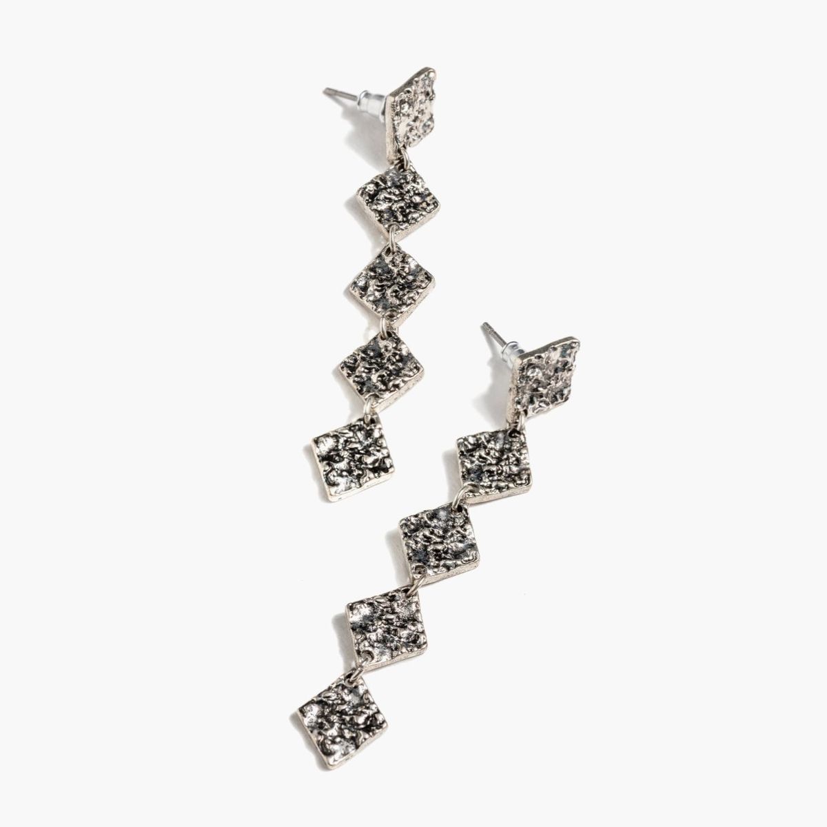 LOUNGE - Aros Mujer Largos Textura Plateado