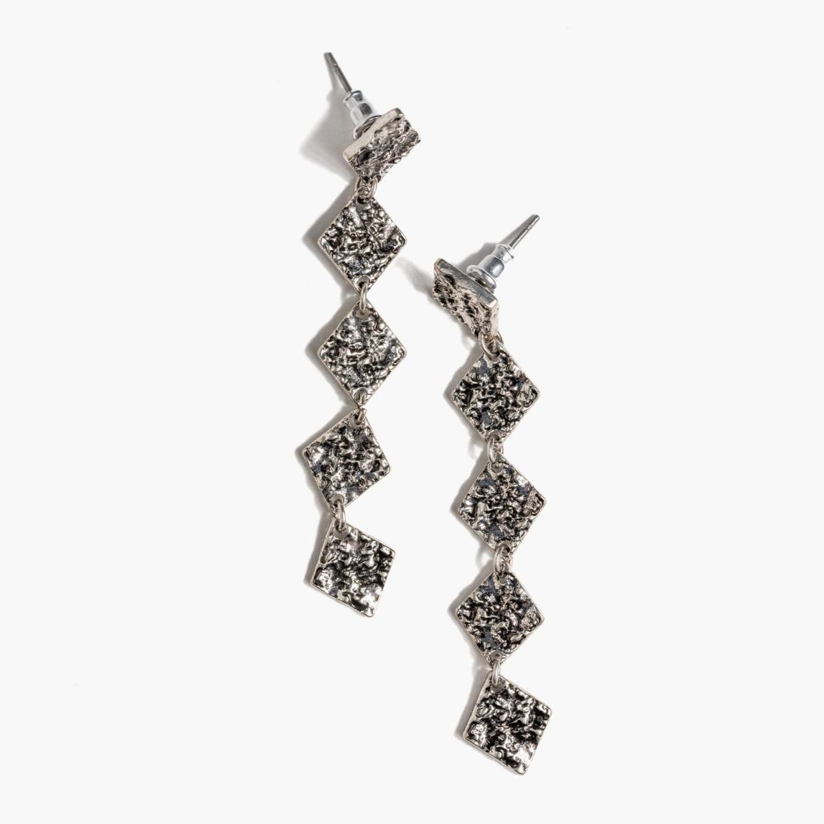 LOUNGE - Aros Mujer Largos Textura Plateado