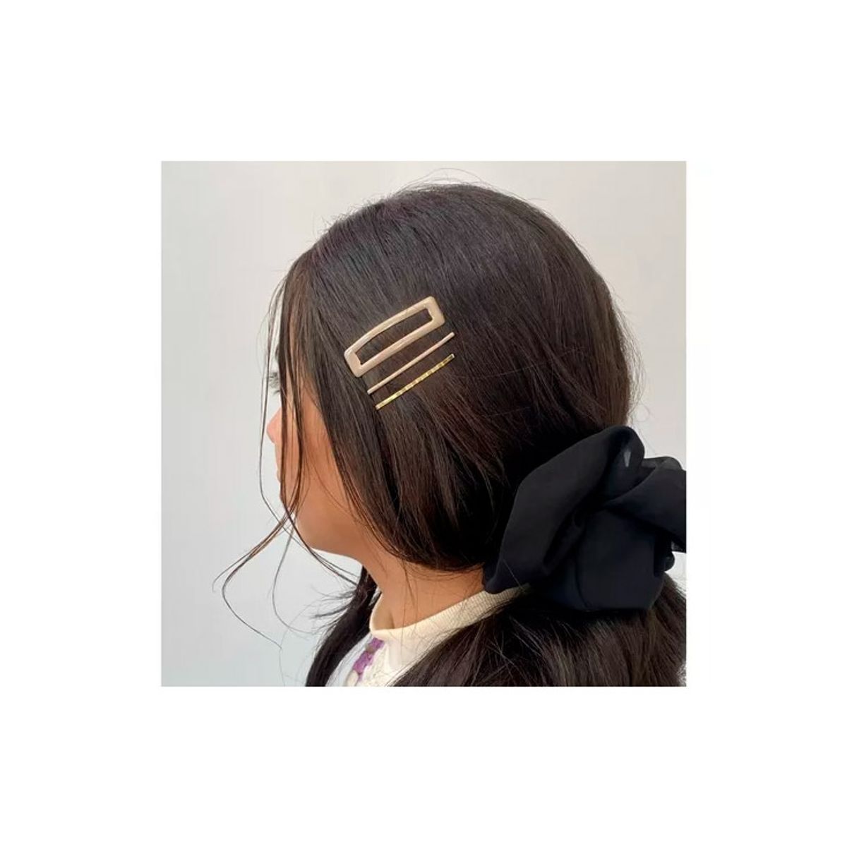 GENERICO - Set Clip Y Horquillas Metálicas Para Cabello  Nude Beige.