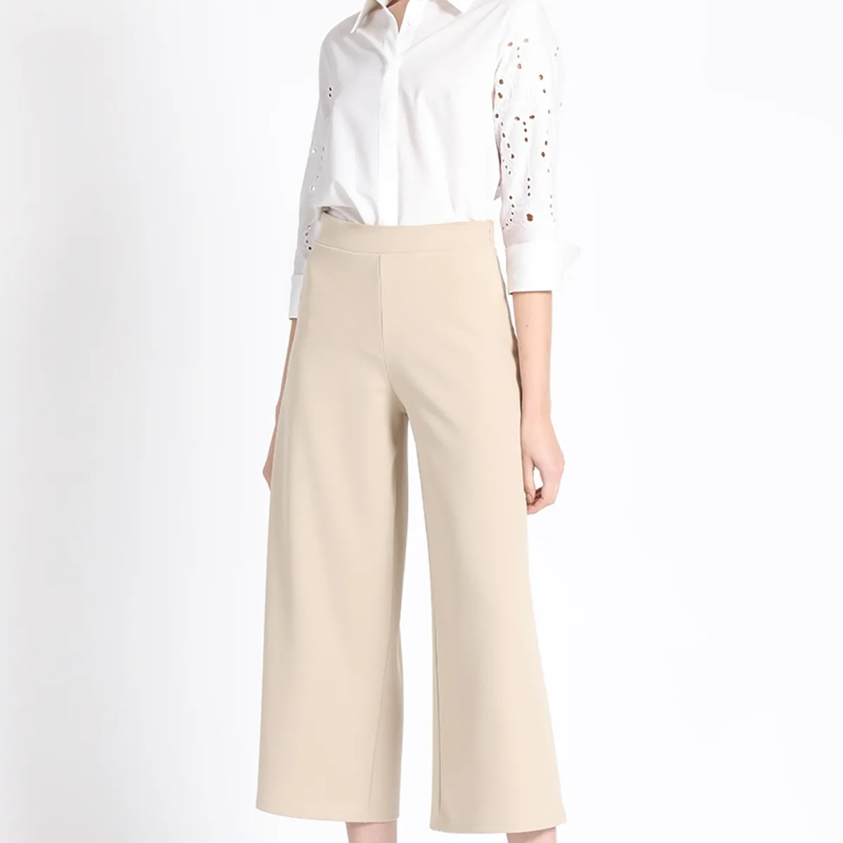 LIOLA - Pantalon Ancho Cropped, Beige Liola