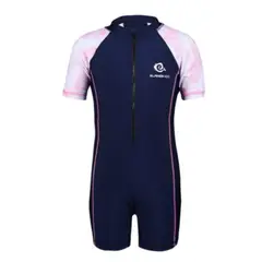 JUMP KIDS - Traje de Baño Enterito Sport con Gorro Niña Surtido.
