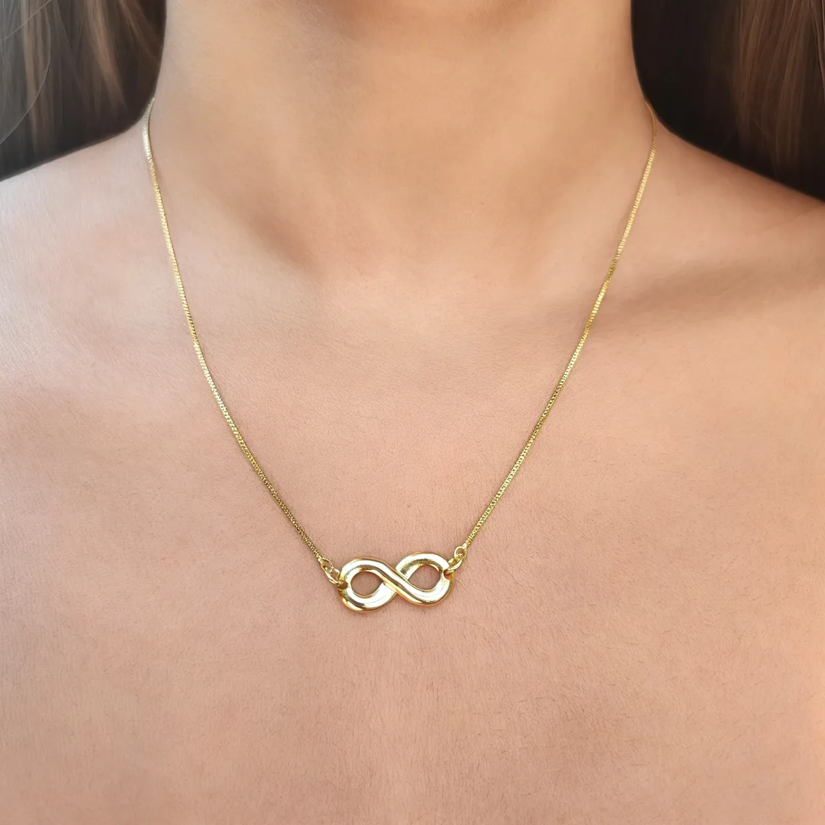COGGIOLA - Collar Infinito Liso Enchapado Oro 18K