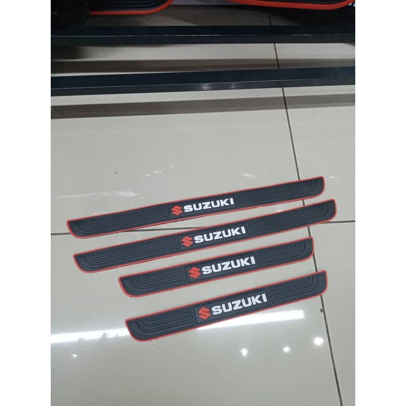 GENERICO - X4 Goma Pisadera multifunción cubre socalos suzuki