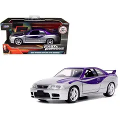 GENERICO - JADA 32587 1-32 FF 1995 NISSAN SKYLINE GT R