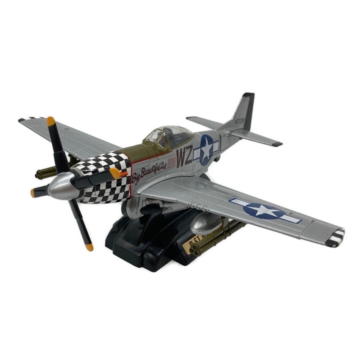 MOTORMAX - MOTORMAX 76336 1:48 P 51 MUSTANG