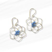 Aros Colgantes Flor 6 pétalos