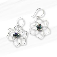 Aros Colgantes Flor 6 pétalos
