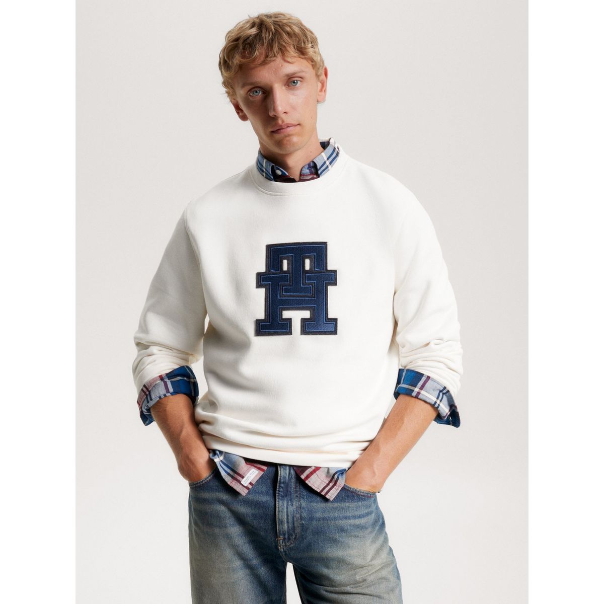 TOMMY HILFIGER - Polerón Con Parche De Monograma Blanco Tommy Hilfiger