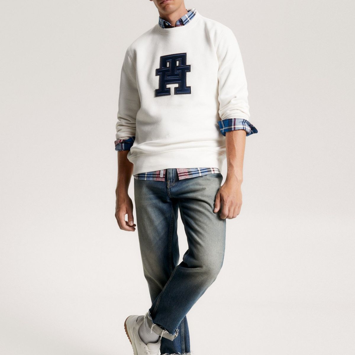 TOMMY HILFIGER - Polerón Con Parche De Monograma Blanco Tommy Hilfiger