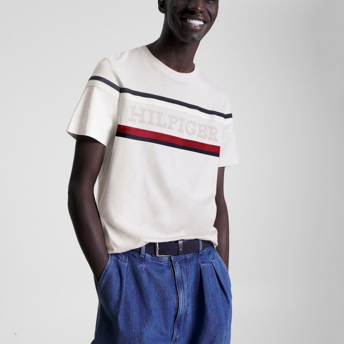 TOMMY HILFIGER - Polera Global Stripe Monotype Blanco Tommy Hilfiger