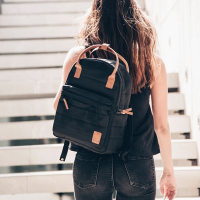 Imagen 2 del producto Mochila Montreal Fancy Black Regular Essentials