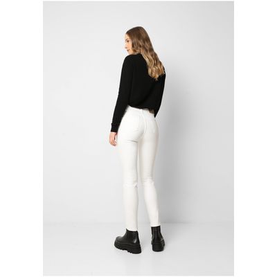 Imagen 2 del producto JEANS SKINNY BOTONES