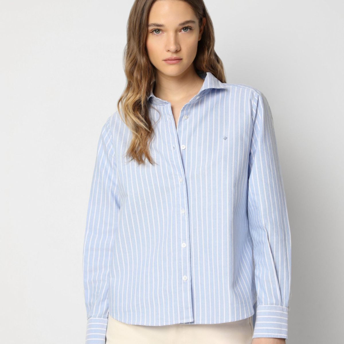 SCALPERS - Camisa Clásica Bordado Pecho Blue Stripes