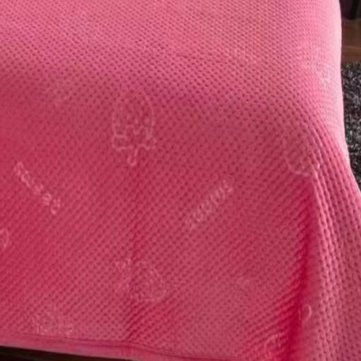 GENERICO - CUBRECAMA QUILT CON TELA PLUSH VERANO - INVIERNO