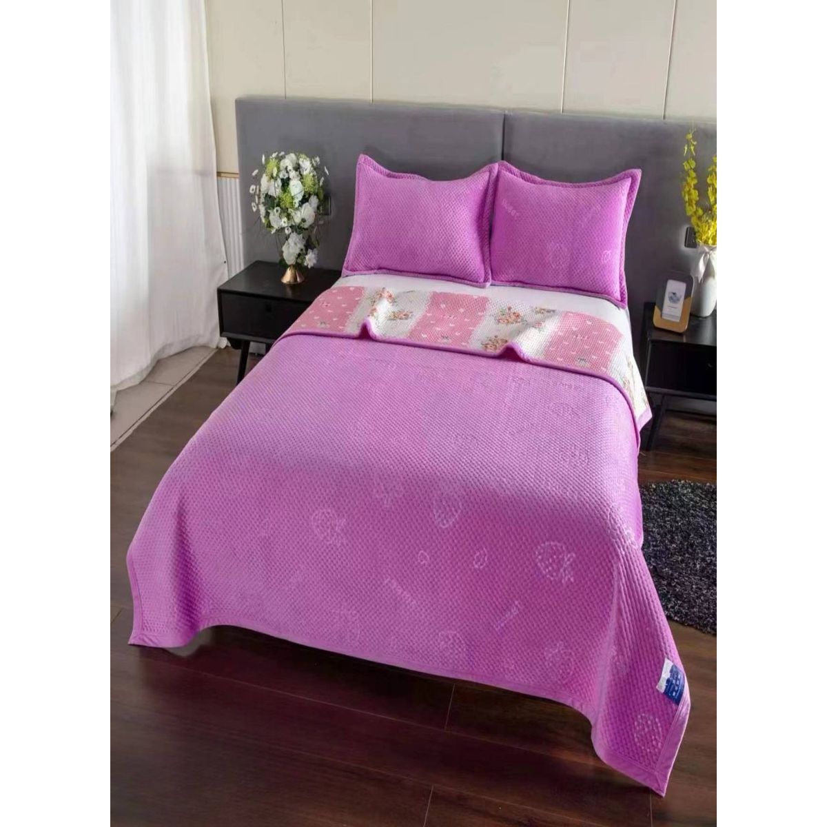 GENERICO - CUBRECAMA QUILT CON TELA PLUSH VERANO - INVIERNO