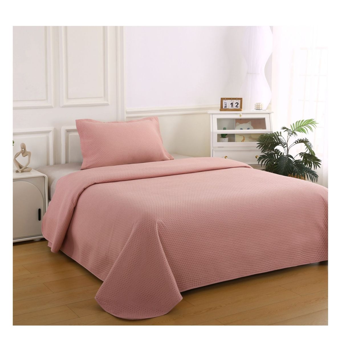 ILLUSIONS - Quilt Atenas King Marca Illusions Diseño Moderno Rosa