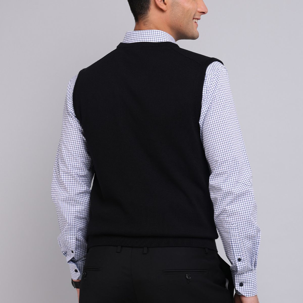 ARROW - Sweater Sin Mangas Arrow ARROW