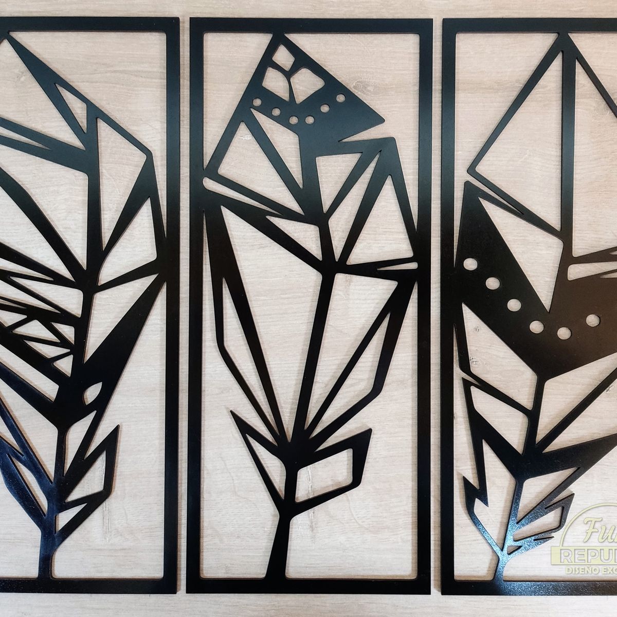 ELAB PROPIA - Set 3 Cuadros Decorativos Plumas 40x17cm c.u. - Madera Fun Republic