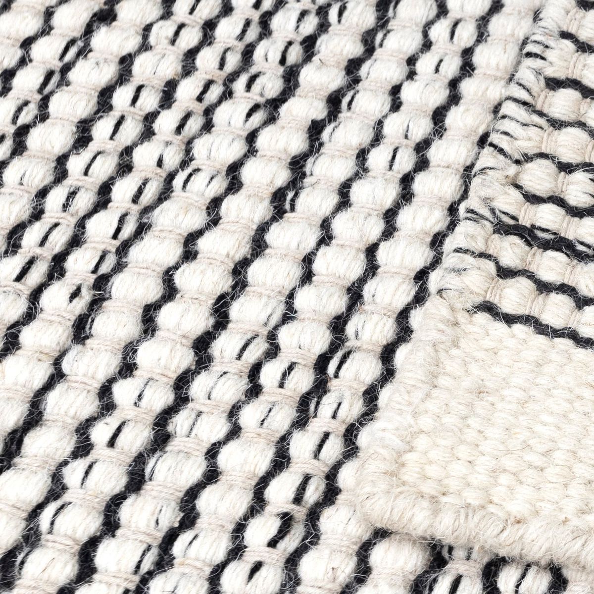 FORM DESIGN - Alfombra Lana Puyehue 150x200 Crudo Form