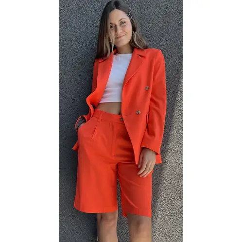 MARA MORE - BERMUDA SASTRERA COLOR NARANJA MUJER