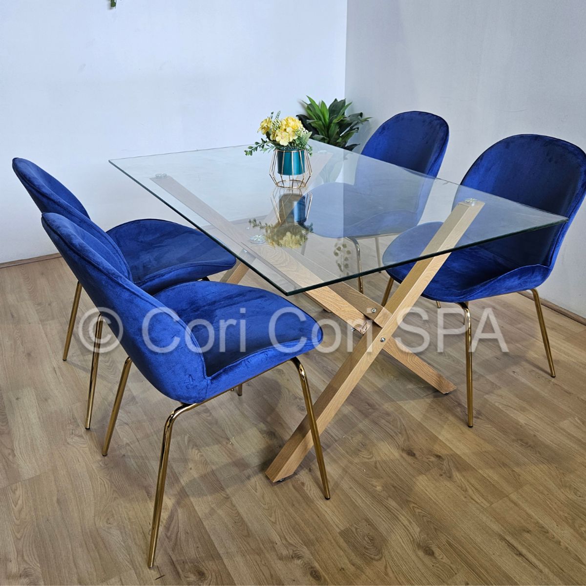 CORI CORI - Juego de Comedor Medlock 140X90 + 4 Sillas Beetle Azul