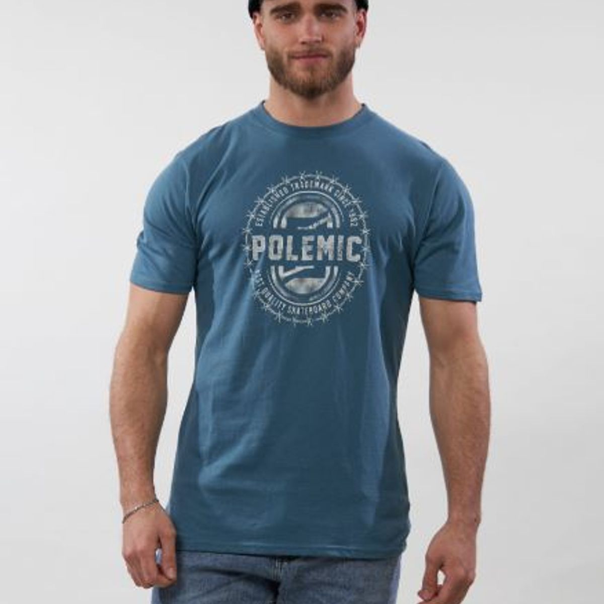 POLEMIC - Polera FIT Hombre Skater Tailored - Polemic