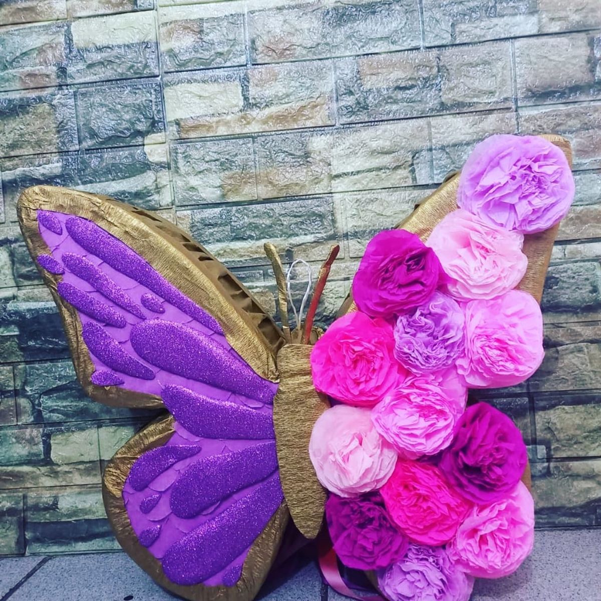 GENERICO - Piñata de mariposa color morado