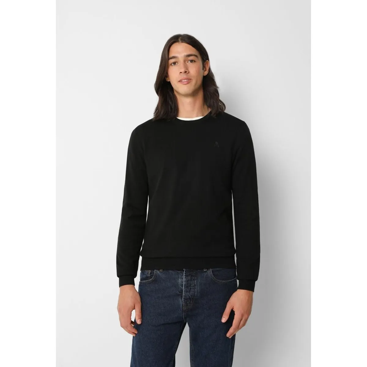 SCALPERS - Sweater Cuello Redondo Calavera Black