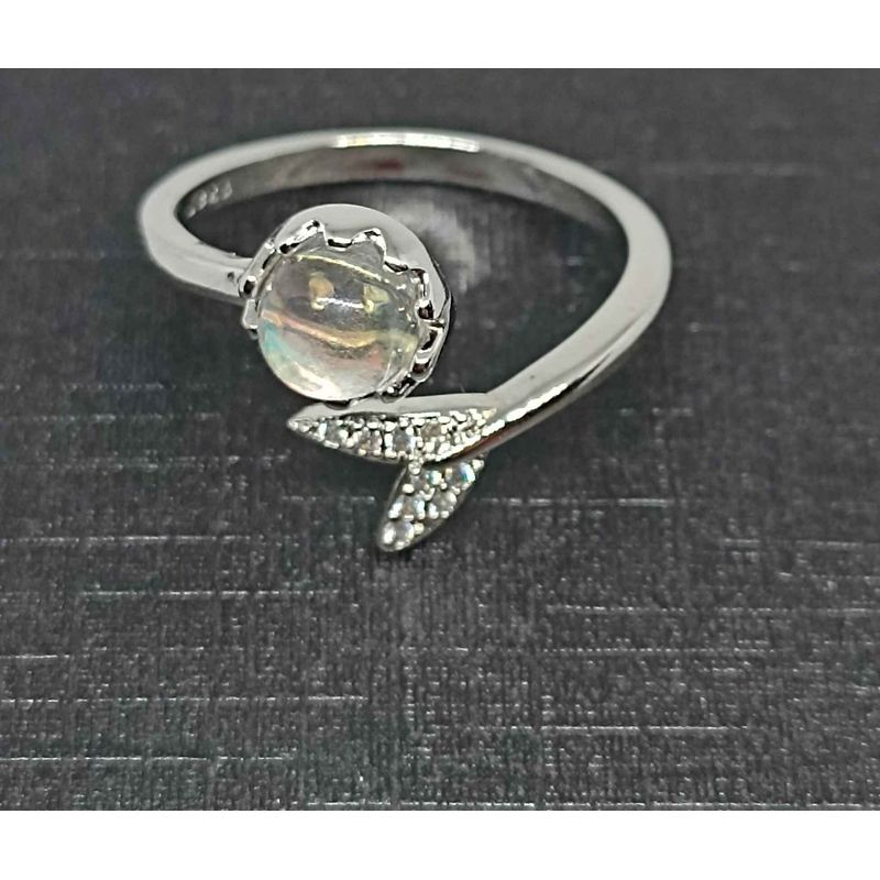 GENERICO - Anillo Ajustable Con Cola de Piedra Lunar Plata
