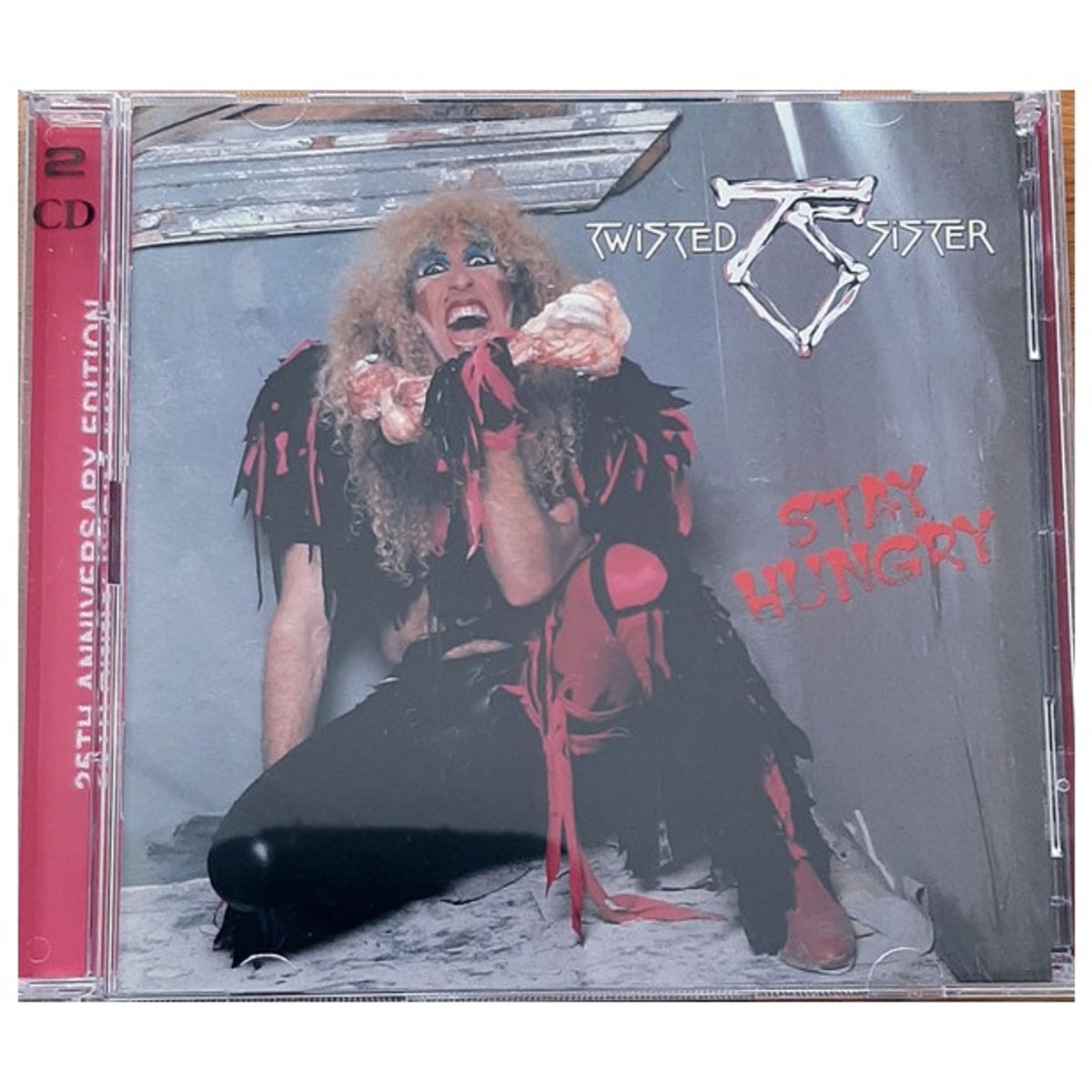 HITWAY MUSIC - TWISTED SISTER-STAY HUNGRY-25TH ANNIVERSARY EDITION 2CD-CD
