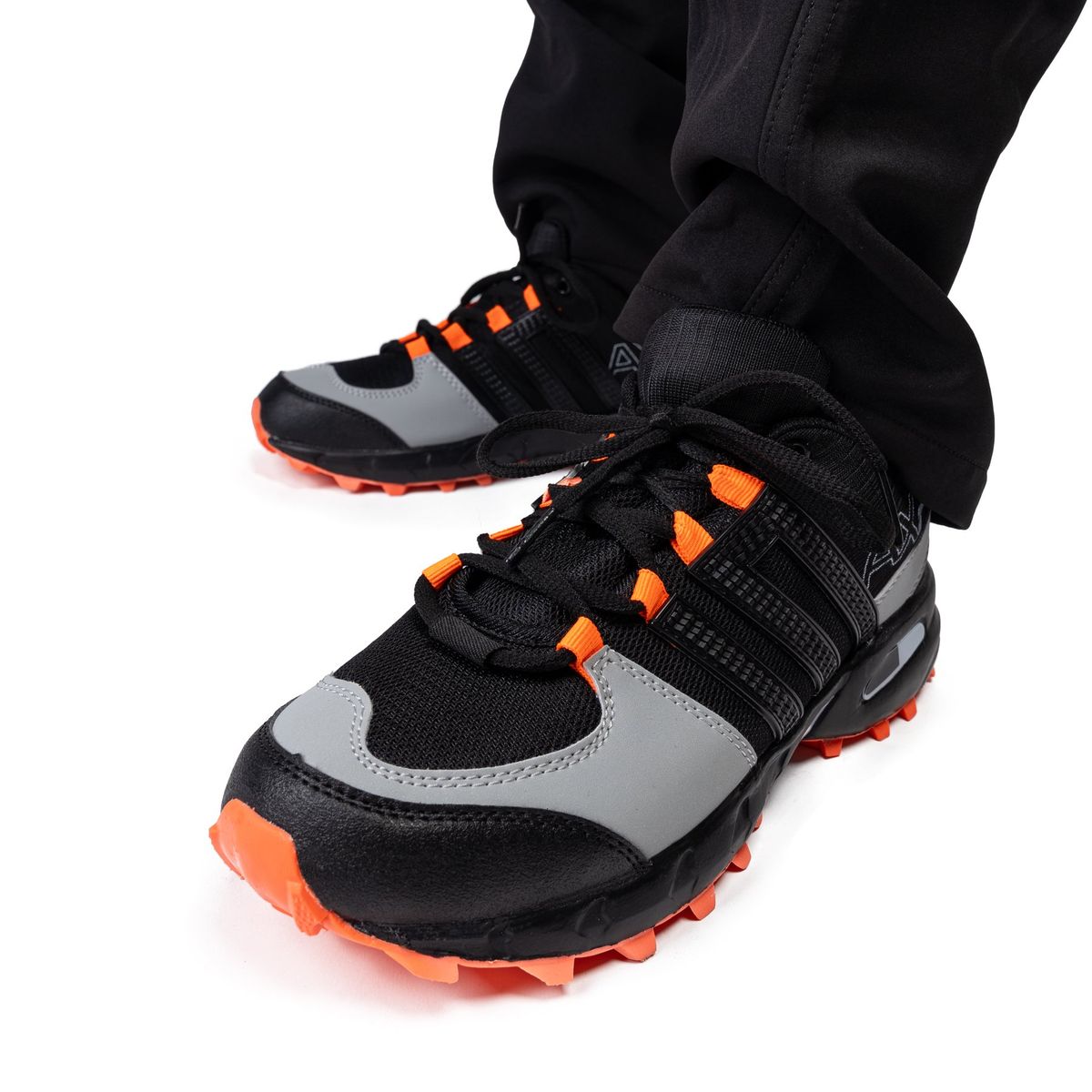 APOSTOL - Zapatilla Hombre Negro Naranjo Koeman Apóstol