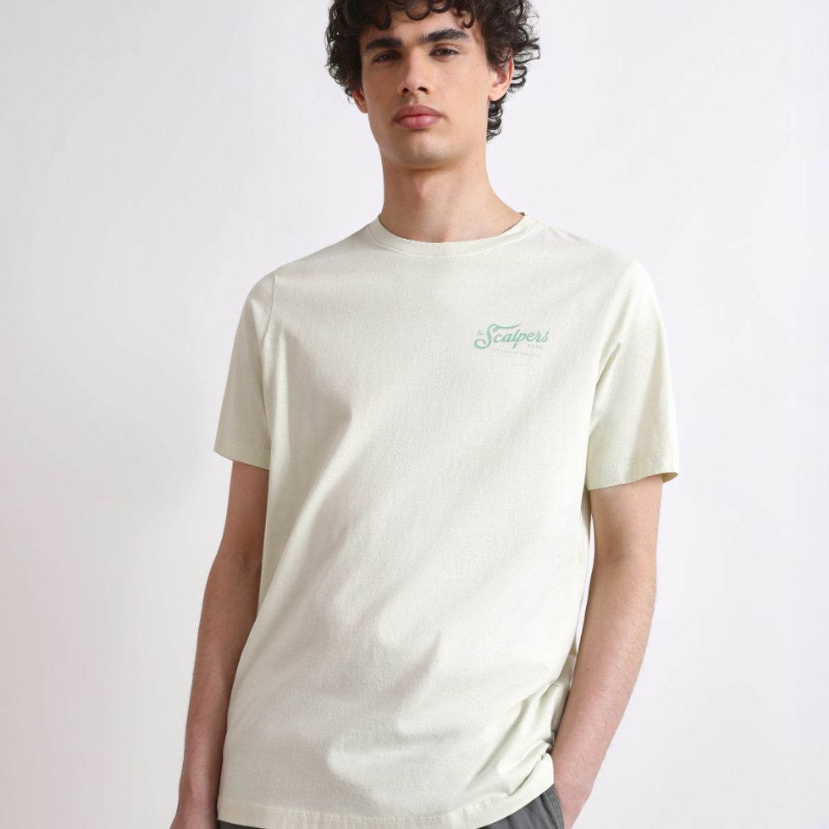 SCALPERS - Polera Print Texto Trasero Light Mint
