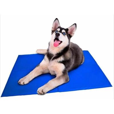 Imagen 2 del producto Manta Refrescante Para Mascotas Talla MD 50x65cm