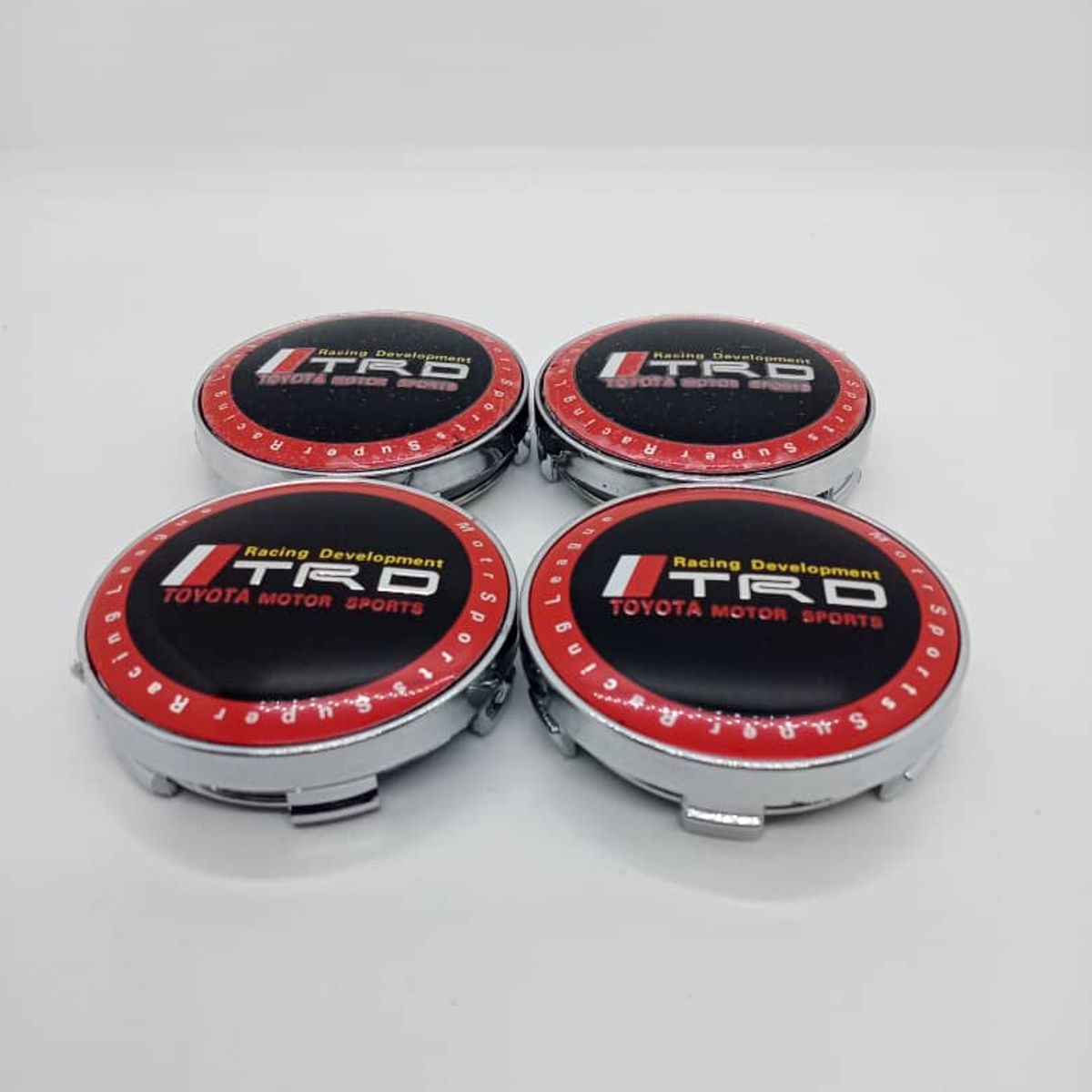 GENERICO - Tapa centro Llantas auto 60mm universal TRD NEGRO borde rojo