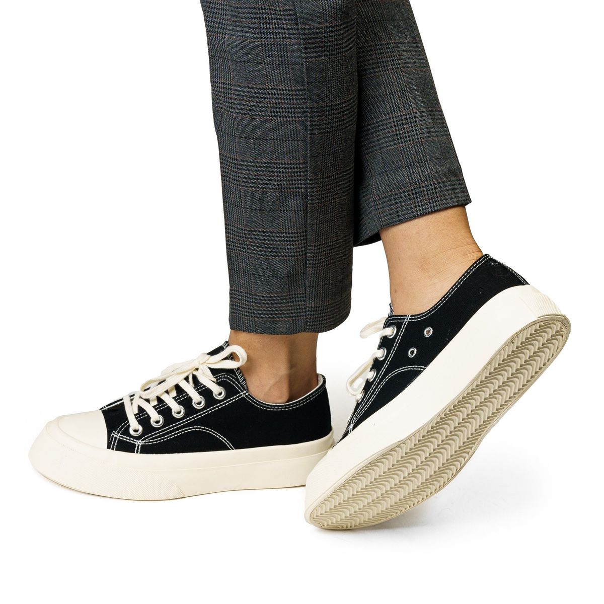 HERIEL - Zapatilla Mujer Negro Nadia Heriel