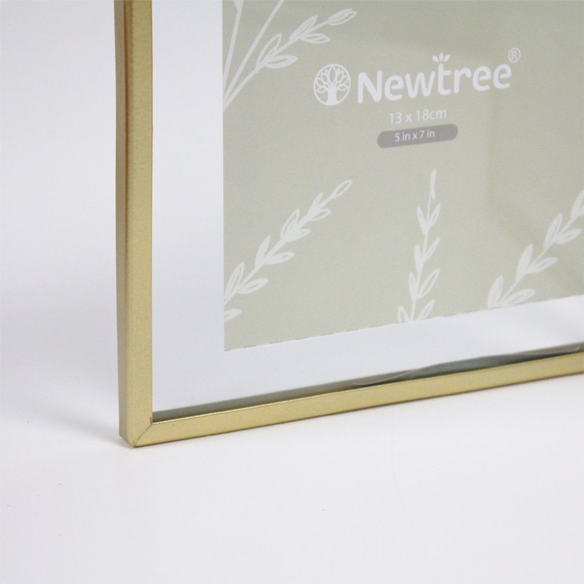 NEWTREE - Portarretrato Doble De Vidrio Con Bordes Metálicos Dorado.