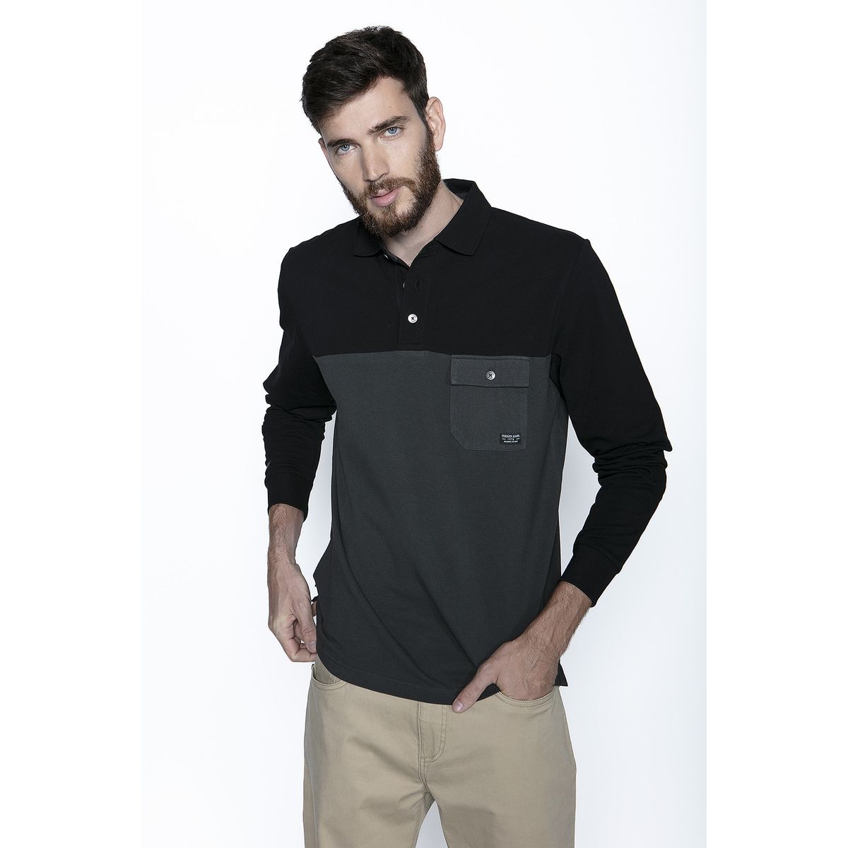 FEROUCH - Polera Detroit Negro Ferouch