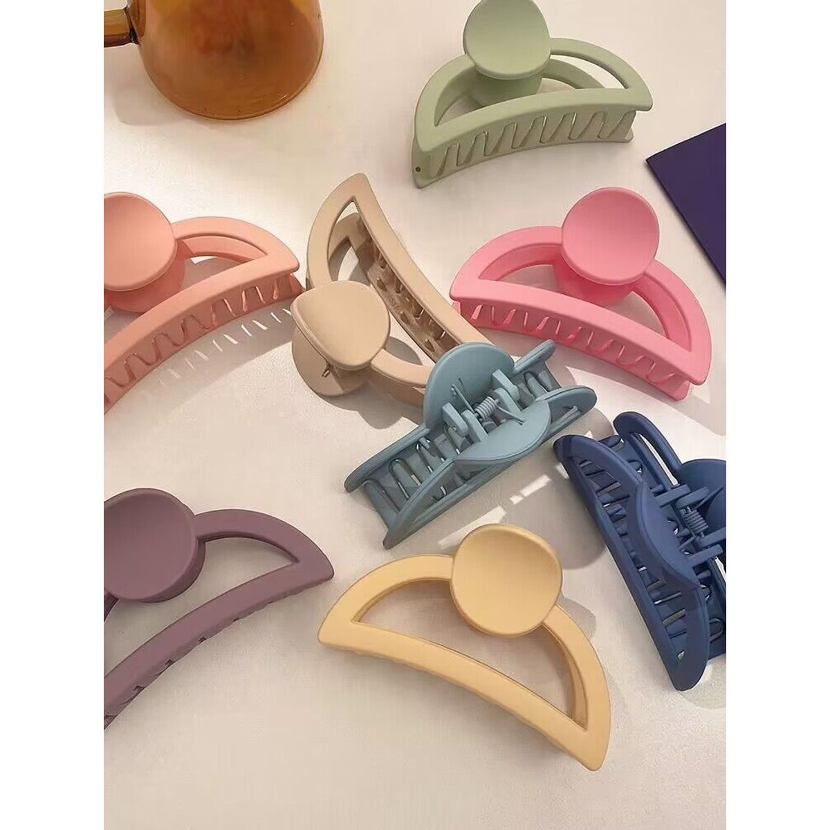 GENERICO - Pack 6 Pinzas Tiburon Para Cabello De Mujer Y Niña Semicírculo.